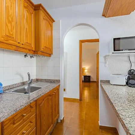 Pool View Garden Apartment Costa Adeje (Tenerife)